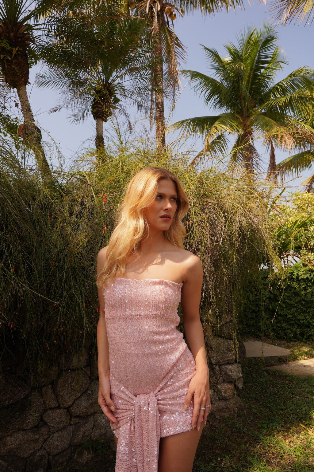 Vestido Bordado Paetê Amarração