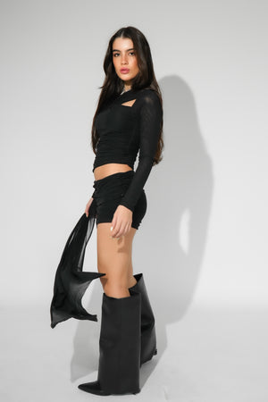 Vestido Tule Transpassado Manga Longa