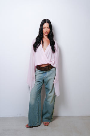 Blusa Tule Decote Manga Longa