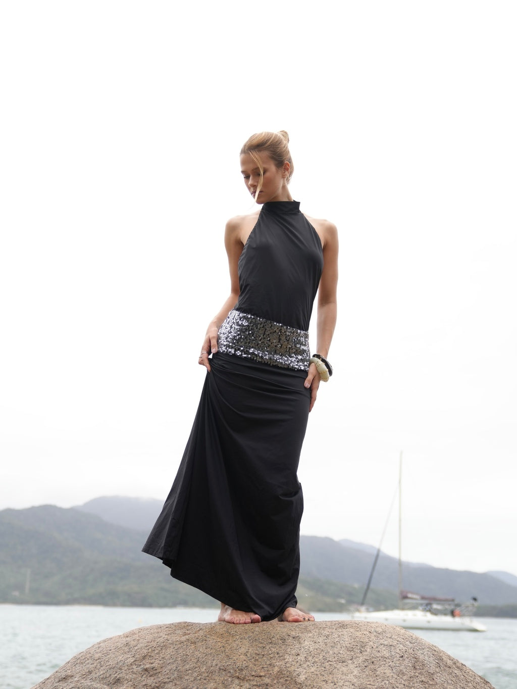 Vestido Longo Decote Costas Midnight