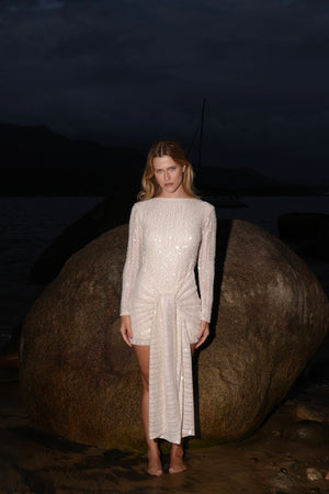 Vestido Bordado Paetê Decote Costas