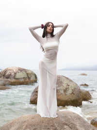 Vestido Manga Longa Tule Longo