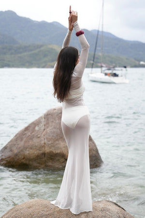 Vestido Manga Longa Tule Longo