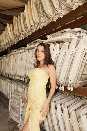 Vestido Bordado Paetê Amarração